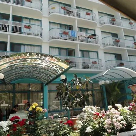 Zefir 3* Sunny Beach